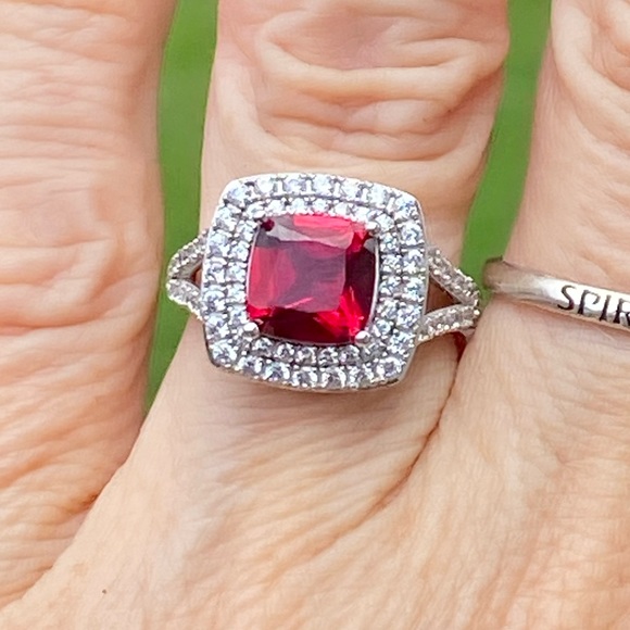 Simulated Ruby ring .925 Sterling Silver 10 mm Ruby surrounded 2 layers CZ sz 7 - Picture 1 of 16